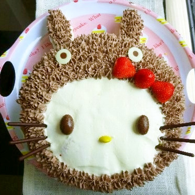 トトロをかぶったキティちゃんケーキ レシピ 作り方 By ラピパピ クックパッド 簡単おいしいみんなのレシピが367万品