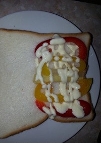 ピクルスで簡単サンドイッチ