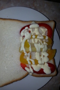 ピクルスで簡単サンドイッチ