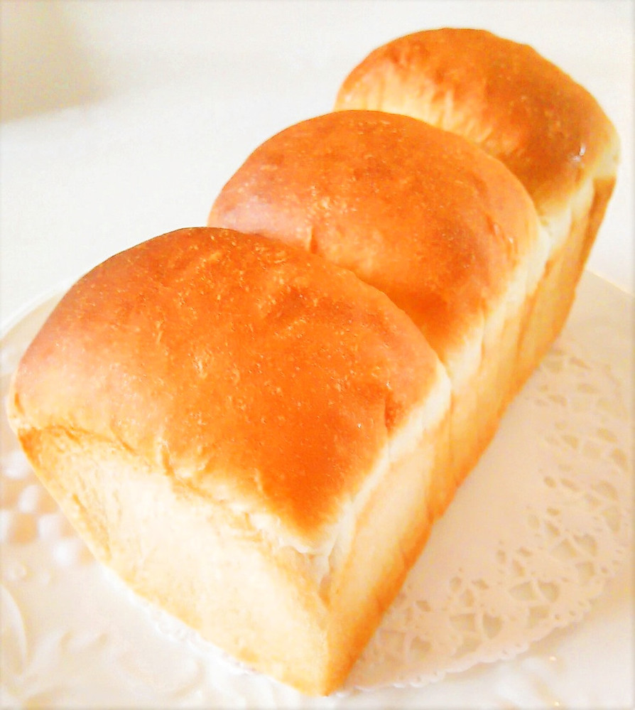 手ごねでふんわり美味♪基本の山型食パン☆の画像