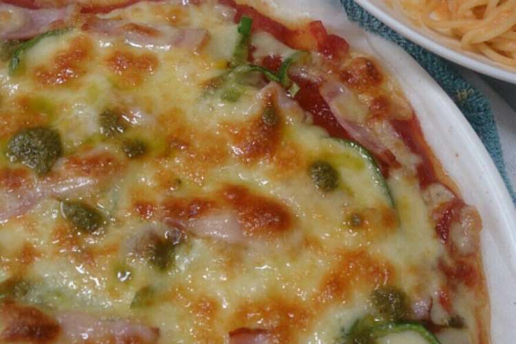 おいしい黄金比率 もちもち米粉ピザ生地 レシピ 作り方 By 0はぁちゃん0 クックパッド