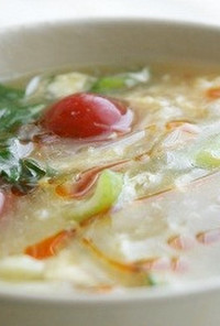 ふんわりトマトのピリ辛中華スープ