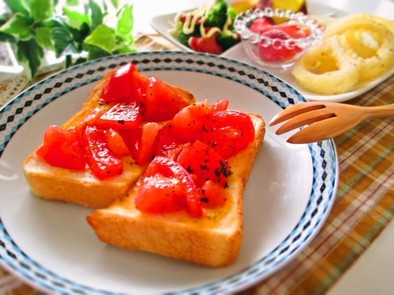 朝食＊ランチに♪ジューシートマトトーストの写真