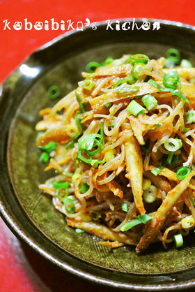 しらたきとごぼうのピリ辛炒め クックパッド ごぼうレシピ まとめ きんぴら以外のおかず編 Naver まとめ