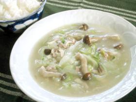 とろ~りあったか♪中華風白菜スープ