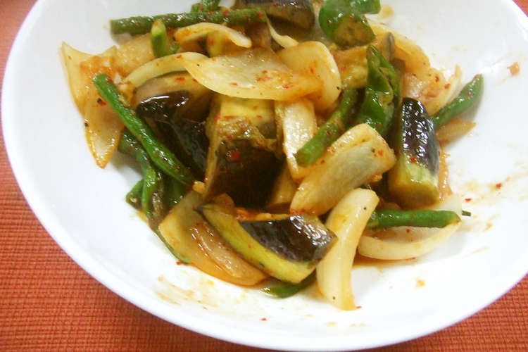 余った野菜で キムチ炒め レシピ 作り方 By Lily9017 クックパッド 簡単おいしいみんなのレシピが352万品