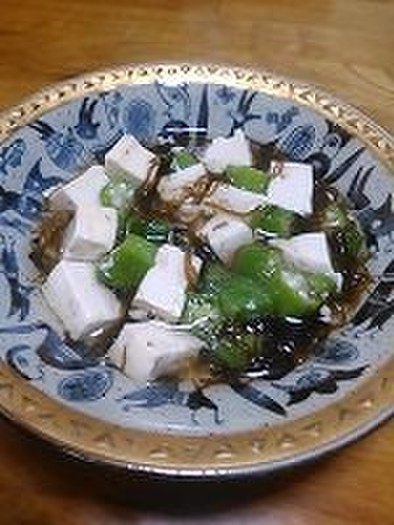 オクラ豆腐ともずく酢の写真