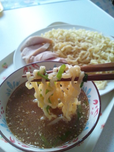マルちゃん正麺（味噌）で簡単つけ麺♪の写真