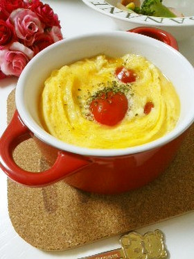レンジで簡単☆ミニトマトのオムレツ☆