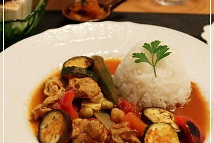 夏野菜たっぷり トマトカレー レシピ 作り方 By Juntable クックパッド 簡単おいしいみんなのレシピが357万品