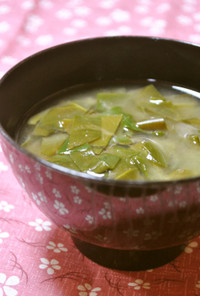 木耳菜(キクラゲナ)の味噌汁