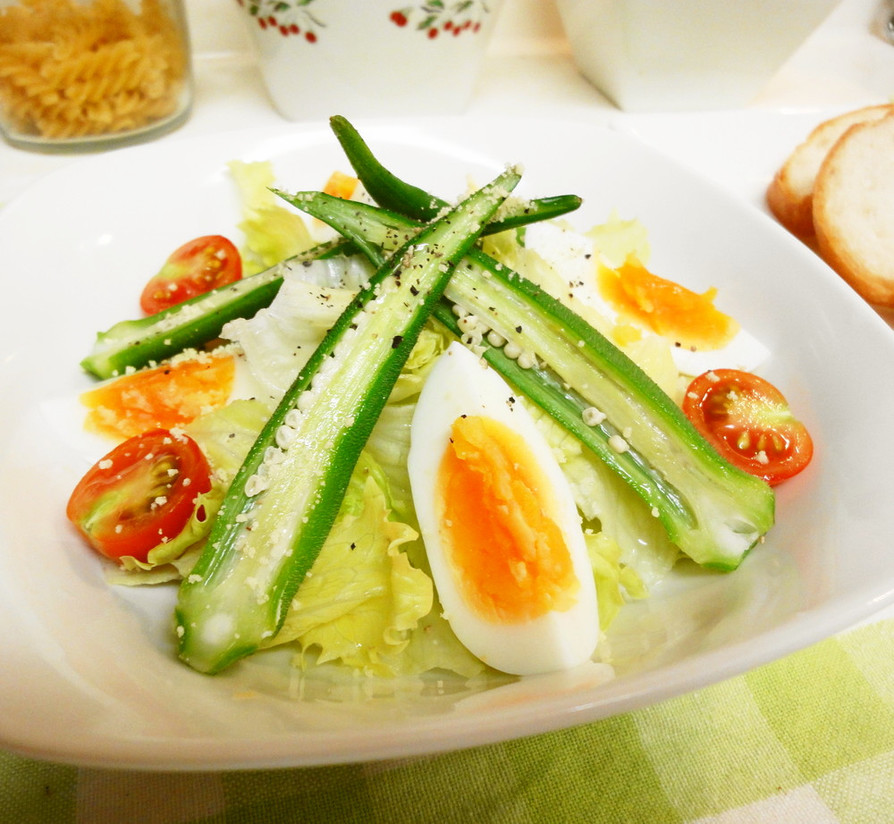＊半熟卵と夏野菜のサラダ＊の画像