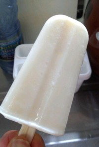 練乳ハチミツアイスクリーム