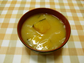 ★だし入り味噌を使って簡単!*味噌汁*♪
