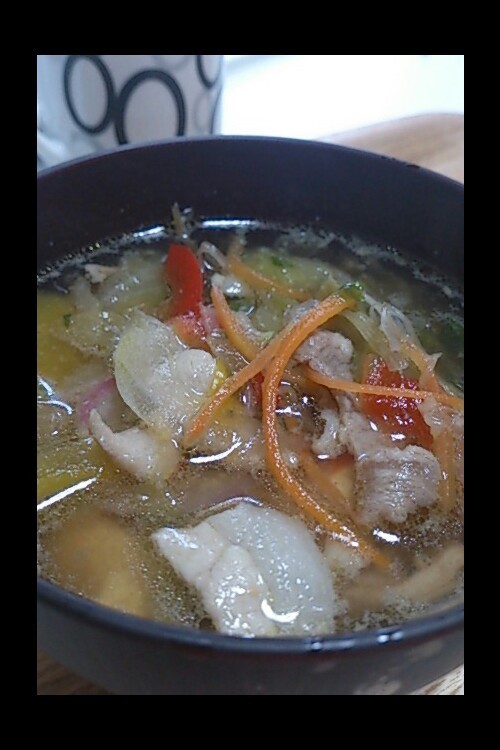 レタス豆腐スープの画像