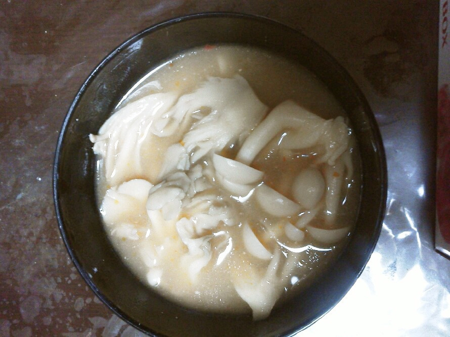 代謝ＵＰ♪　ピリ辛キノコの味噌スープの画像