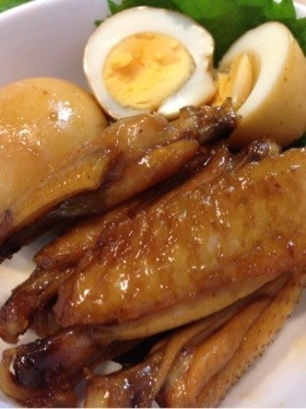 鶏手羽中とゆで卵の照り煮