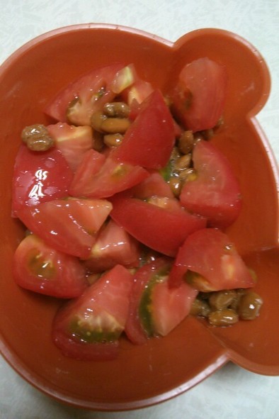 トマト納豆の写真