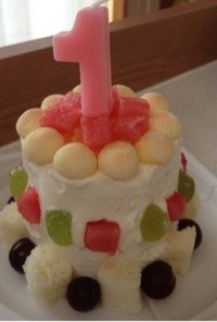 苺のない季節に！1歳の誕生日ケーキ♡