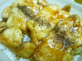驚きの柔らかさ!鶏ムネ肉で鰻の蒲焼き風