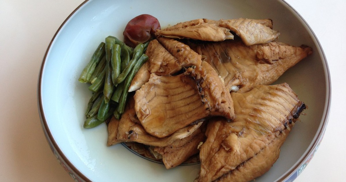 毒魚アイゴとは 絶品レシピ 旬な時期 釣り方 さばき方を解説 釣りラボマガジン