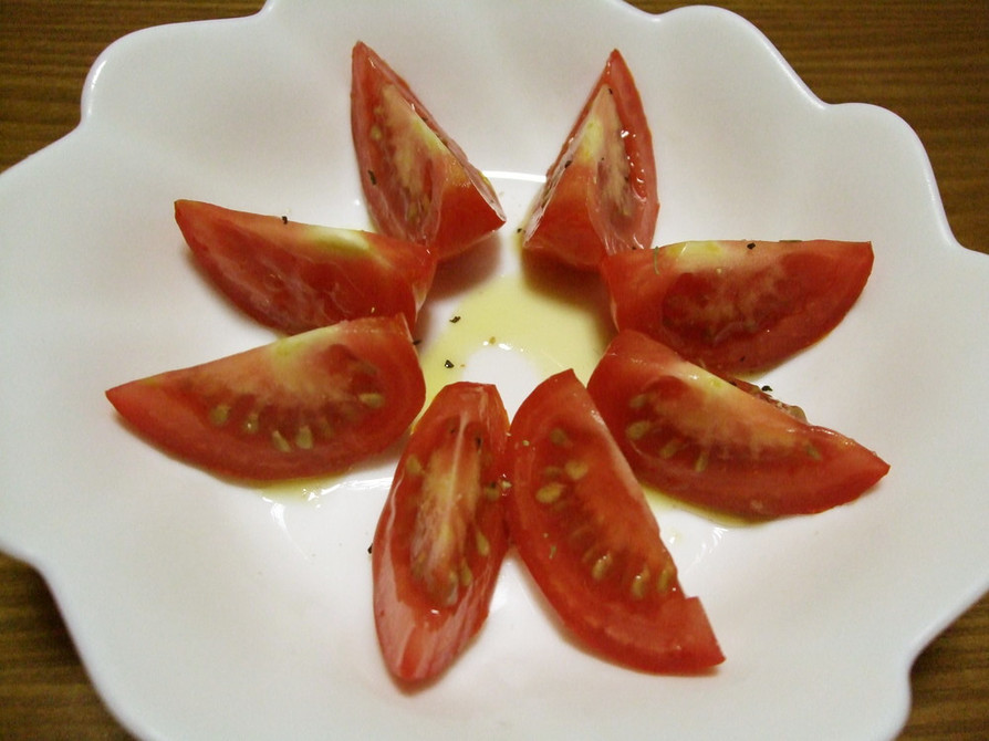 ☆超簡単☆　トマトのオリーブオイルサラダの画像