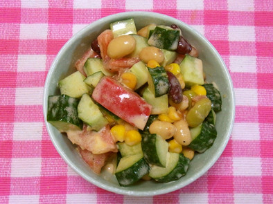 ビタミン＆タンパク質チャージ☆豆サラダの写真