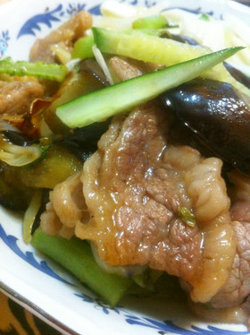 牛カルビ肉となす☆胡瓜のステーキ風