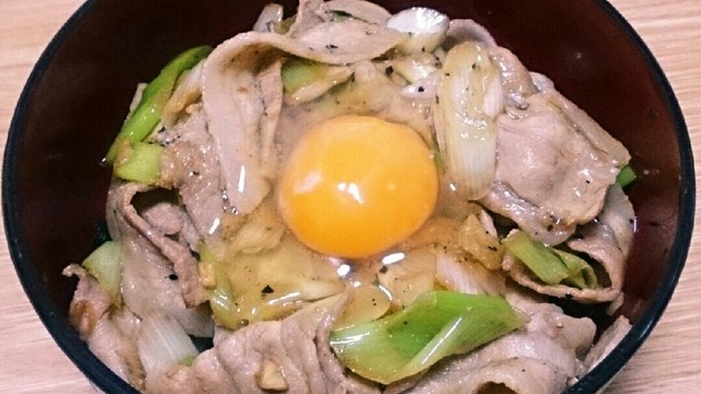 祝 れぽ800 完全再現 伝説のすた丼 レシピ 作り方 By 結華たん クックパッド 簡単おいしいみんなのレシピが354万品