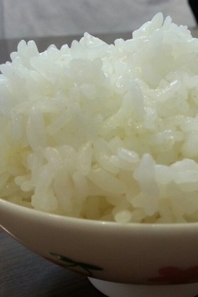 オリーブオイルでおいしいご飯を炊こう♪