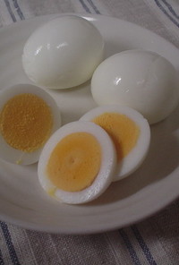 簡単、キレイに剥けるゆで卵の作り方