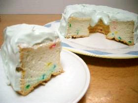 レインボーエンゼルフードケーキの画像