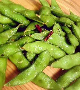 5分おつまみ♪やみつき枝豆ペペロンチーノ