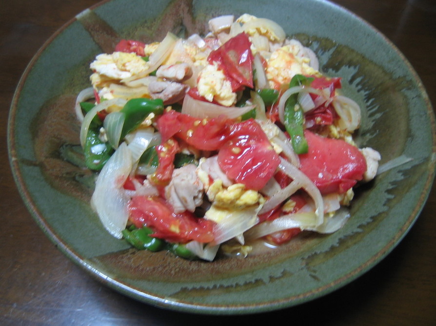 トマト＆卵＆鶏肉の炒め煮の画像