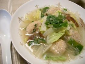 お豆腐団子と白菜のスープの画像