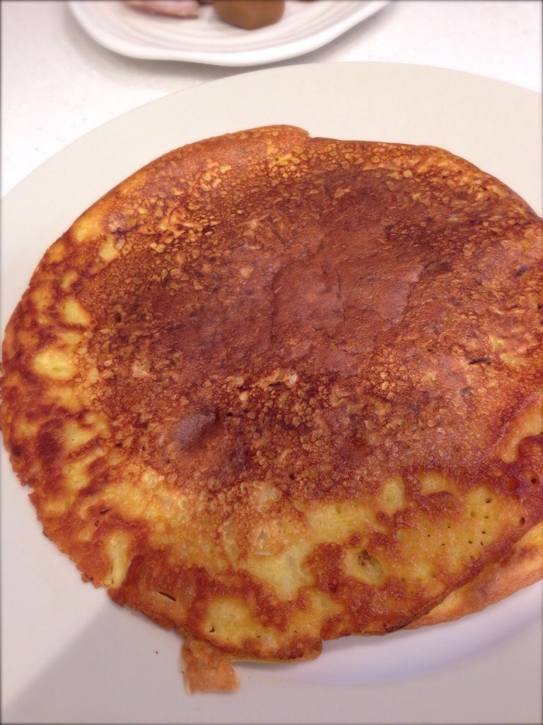 ひよこ豆粉と玉ねぎのパンケーキ の画像