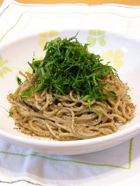 お蕎麦を使って♪超簡単で美味しい!和風パスタ