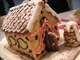 お菓子の家（クッキーハウス）０５年版の画像