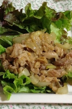 サニーレタスで豚肉巻き巻き♪簡単みそだれ