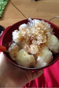 梅シロップで酸味と甘みの絶妙な白玉かき氷