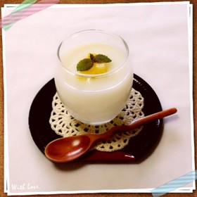 寒天で作る☆滑らか杏仁豆腐