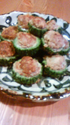 ゴーヤーの肉詰め