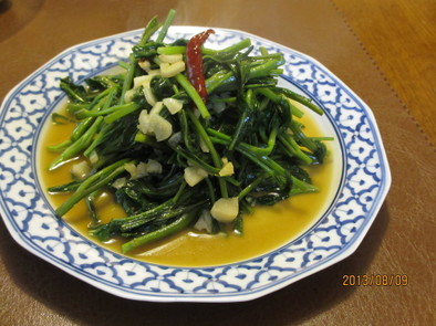 タイのメイドさんに習った空芯菜炒めの写真
