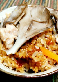 秋☺舞茸と鶏肉の炊き込みごはん