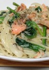 サーモンとほうれん草の豆乳パスタ