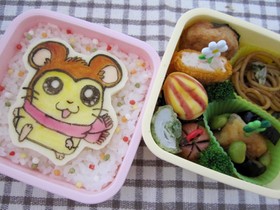 ライスぺーパーでお絵かきキャラ弁