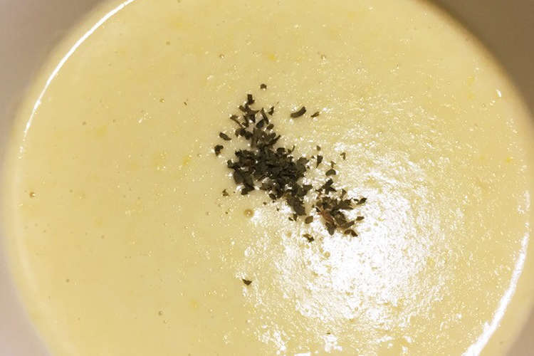 粒コーン缶詰で かんたんコーンスープ レシピ 作り方 By Miharun327 クックパッド 簡単おいしいみんなのレシピが351万品