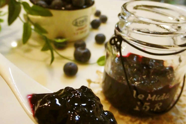 ブルーベリーのはちみつ煮 レシピ 作り方 By Yukiじるし クックパッド 簡単おいしいみんなのレシピが372万品