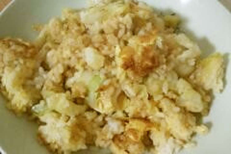 キャベツ炒飯 めんつゆと本だしで レシピ 作り方 By Pukukoko クックパッド 簡単おいしいみんなのレシピが365万品