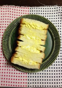 クリーミーな卵ソースで作る、卵サンド。